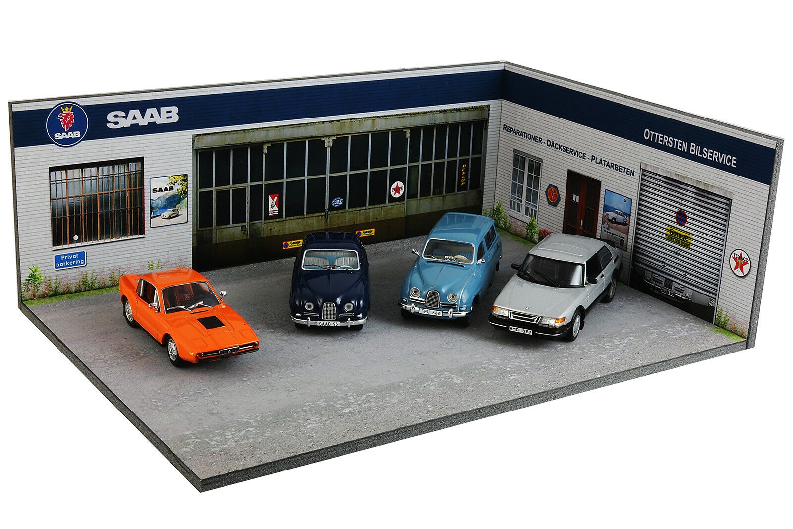 Diorama Saab workshop display stand, miniature saab garage