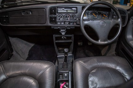 Copie de Phone holder for Saab 900 classic Vertical (RHD) Parts you won't find anywhere else