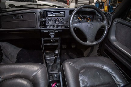 Copie de Phone holder for Saab 900 classic Vertical (RHD) Parts you won't find anywhere else